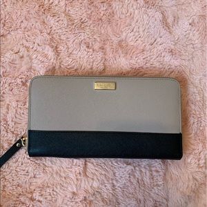 Kate space wallet, (NEW CONDITION)